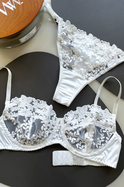 http://angieshowroom.com/cdn/shop/products/Beatrice-new-lace-white-bridal-lingerie-angies_grande.jpg?v=1674182016