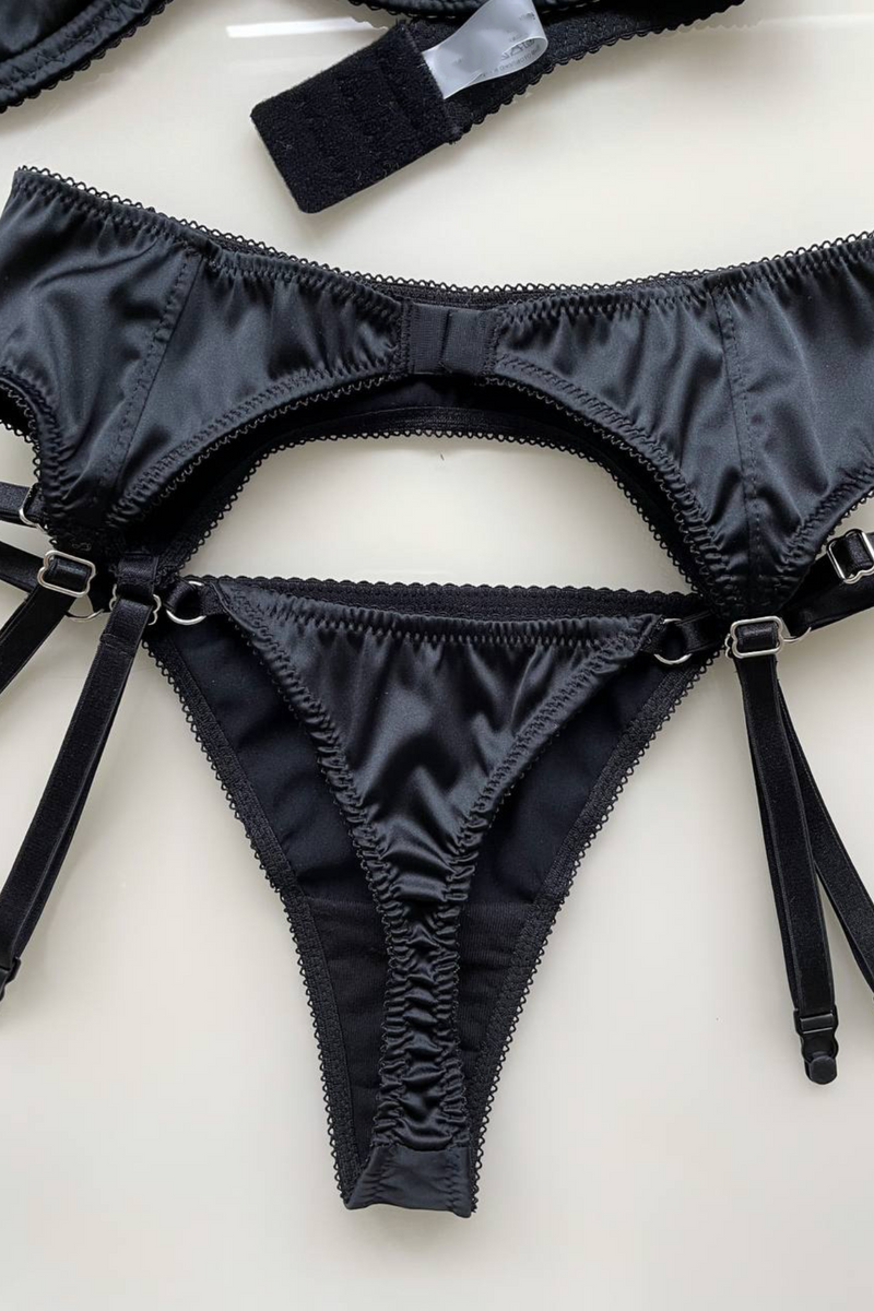 Shop Amour Silky Garter Belt Online - Angie's Showroom L / Pistachio Shop Amour Silky Garter Belt Online - Angie's Showroom L / Pistachio