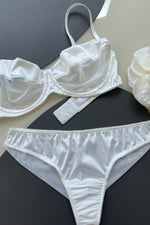 Collette White Lingerie Set - Angie's showroom