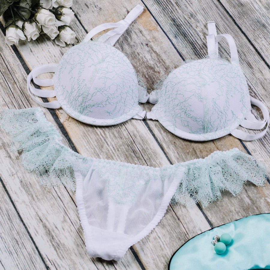 Shop Lola Mint Hard Cup Lingerie Set Online – Angie's showroom – Angie's  Showroom